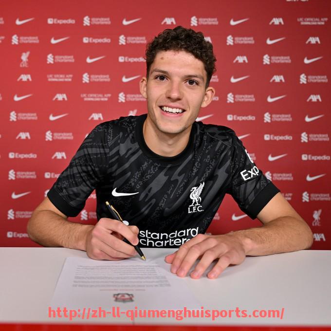 球盟会官网-如何绘制中超联赛足球报及赛事数据展示技巧